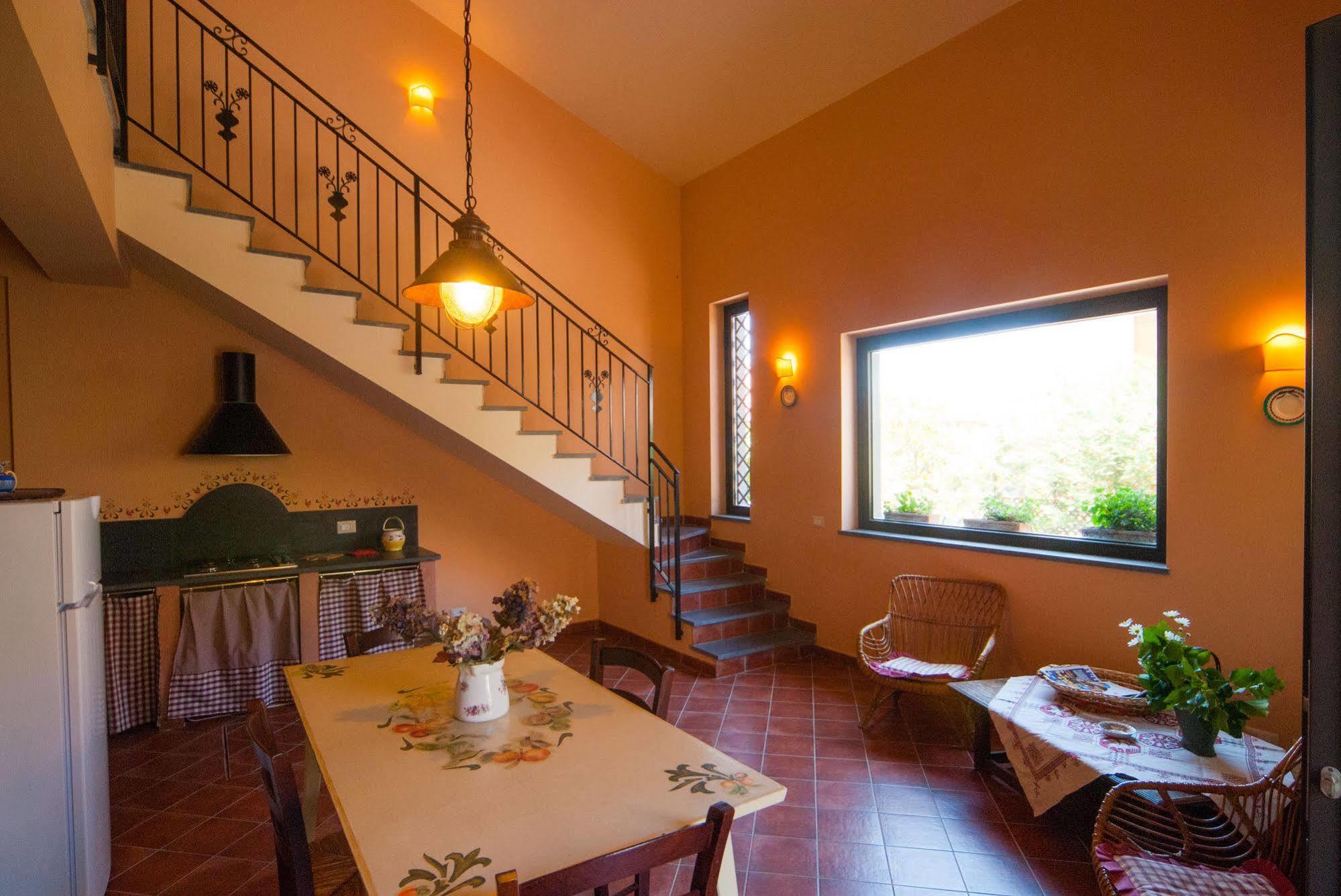B&B La Rena Rossa Nicolosi Buitenkant foto